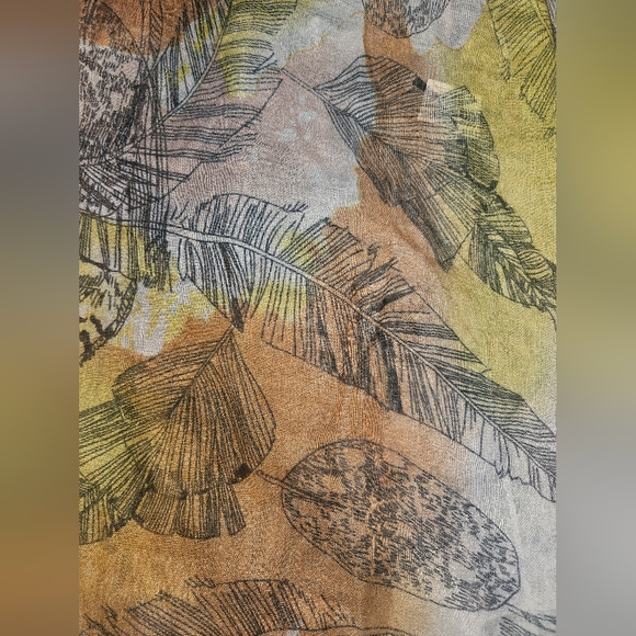 Payless Leaf Print Infinity Scarf – Soft Lightweight Loop – 34.5” x 23” - Picture 2 of 4